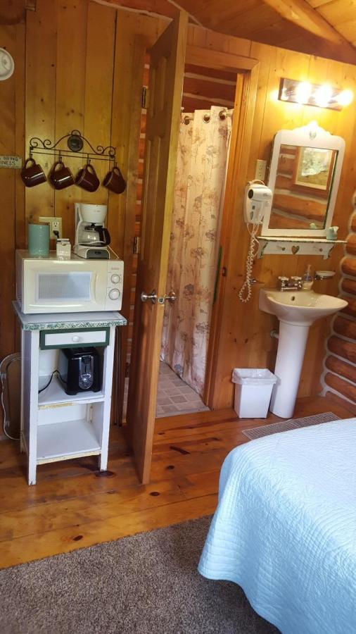 River Falls Lodging -Black Hills, South Dakota 핫 스프링스 외부 사진