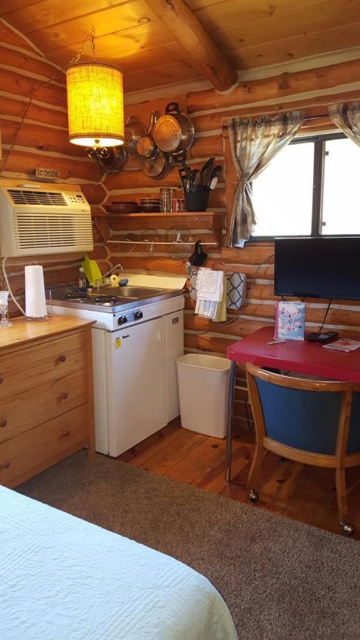 River Falls Lodging -Black Hills, South Dakota 핫 스프링스 외부 사진