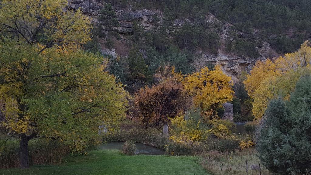 River Falls Lodging -Black Hills, South Dakota 핫 스프링스 외부 사진